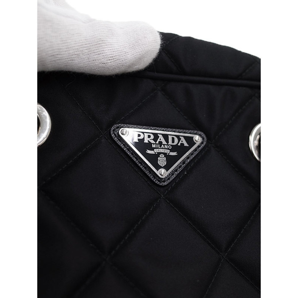 Prada Quilted Nylon Chain Shoulder Bag Black - Picture 4 of 8